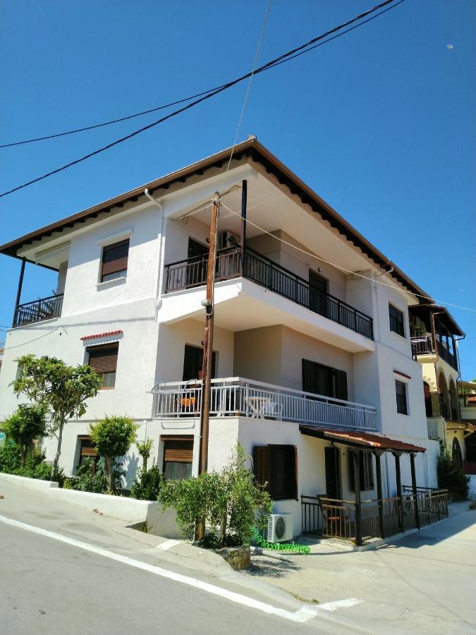 Gianni'S Apartment By The Sea Ammouliani Exterior foto